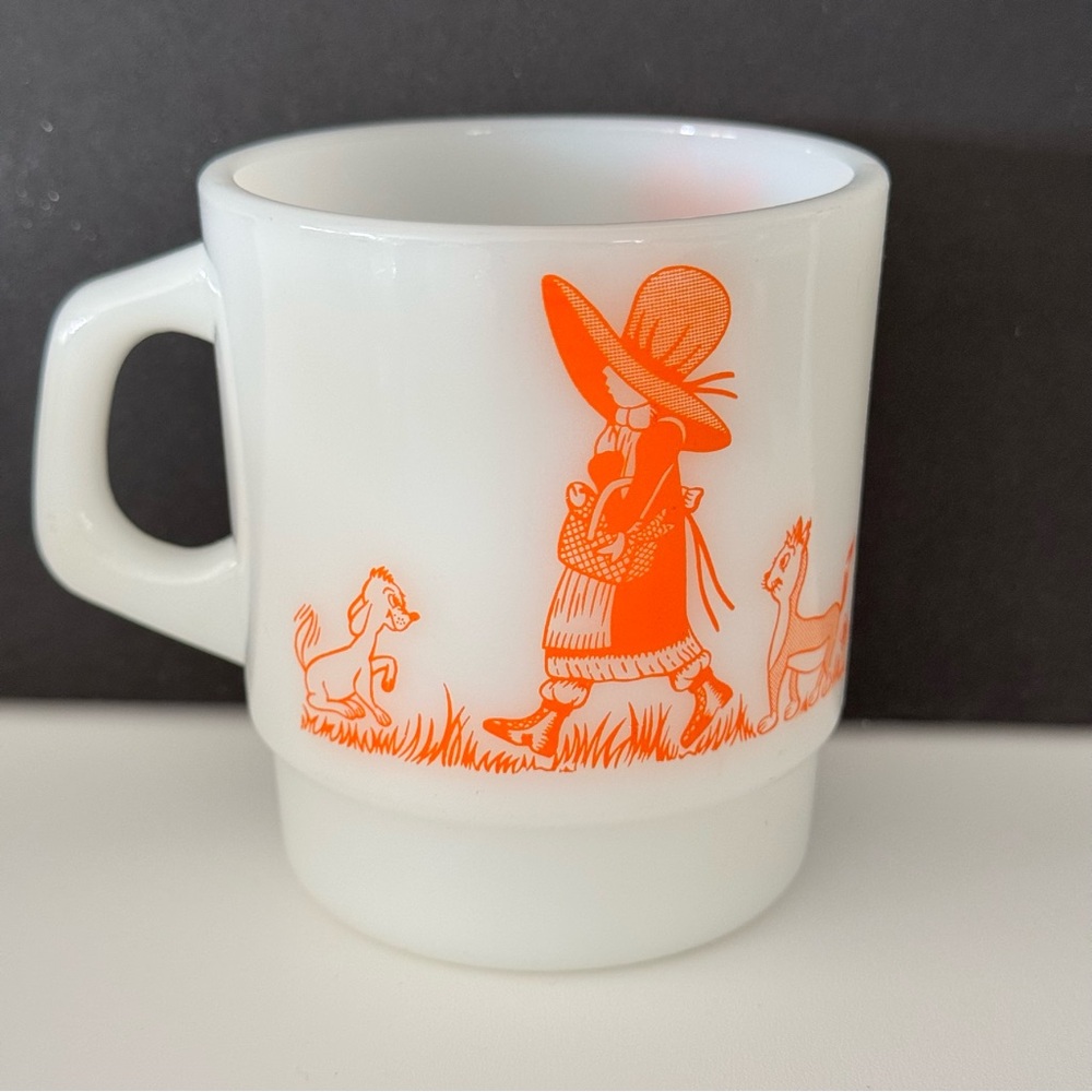 COPY Termocrisa Vintage Milk Glass Coffee Cup Orange White
